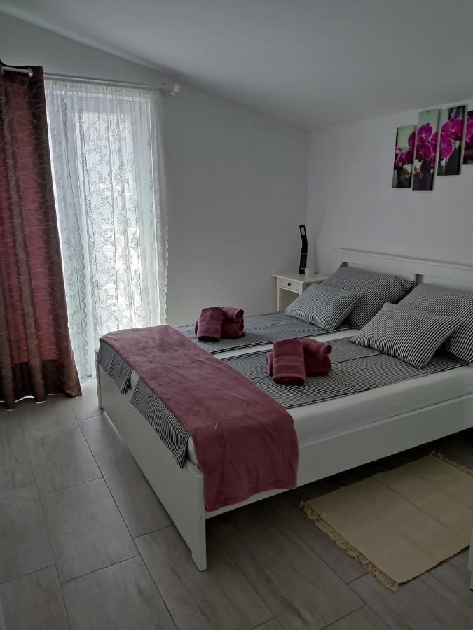 Apartmani Ima Rovanjska Exterior foto